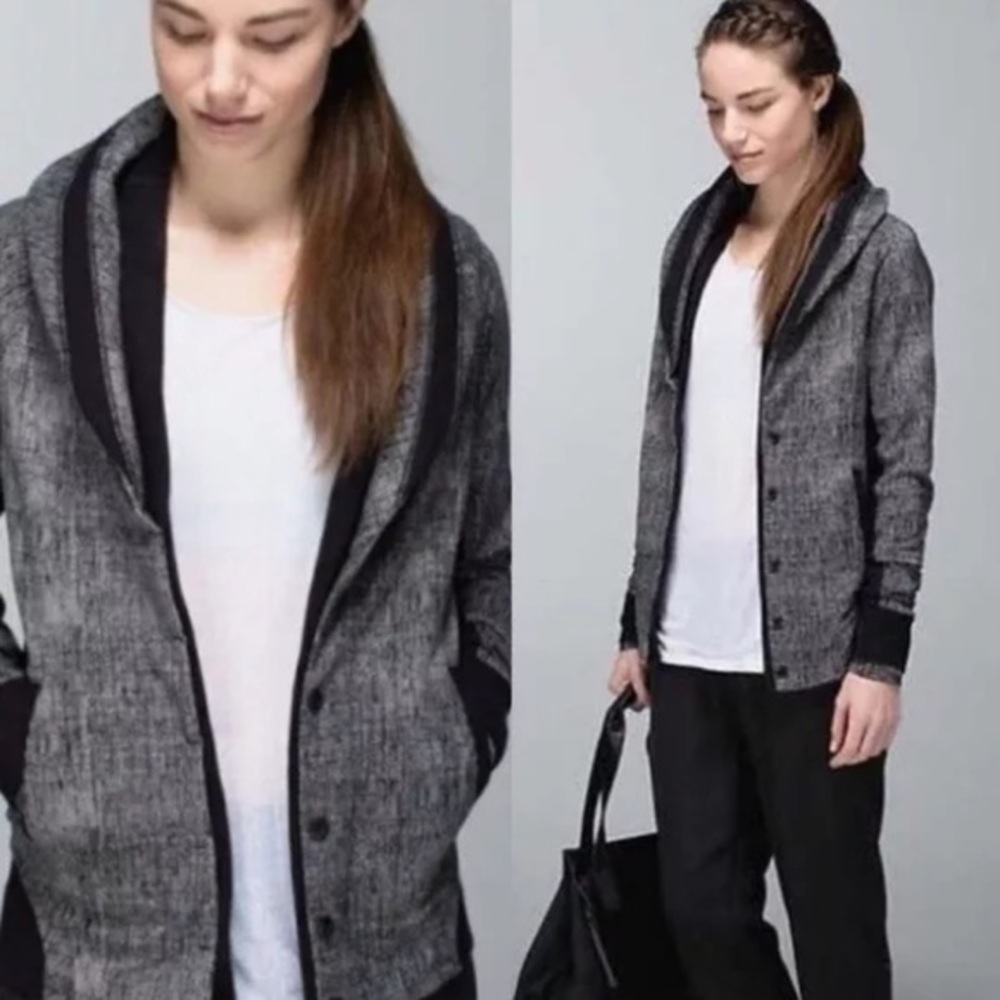 Lululemon Back To Class Jacket, Burlap Texture Black Dune / Black, size 10